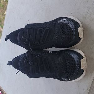 Nike Air Max 270 Men size 10